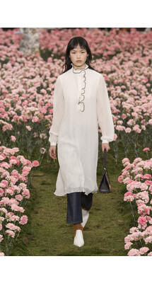 Tory Burch Fall 2018 Ready-to-Wear Tory Burch  осень зима 2018 коллекция неделя моды в Нью Йорке Mainstyles